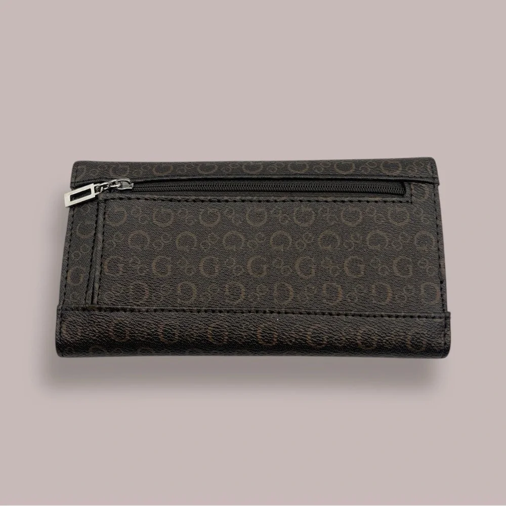 Guess Brown Logo Trifold Slim Wallet Silver